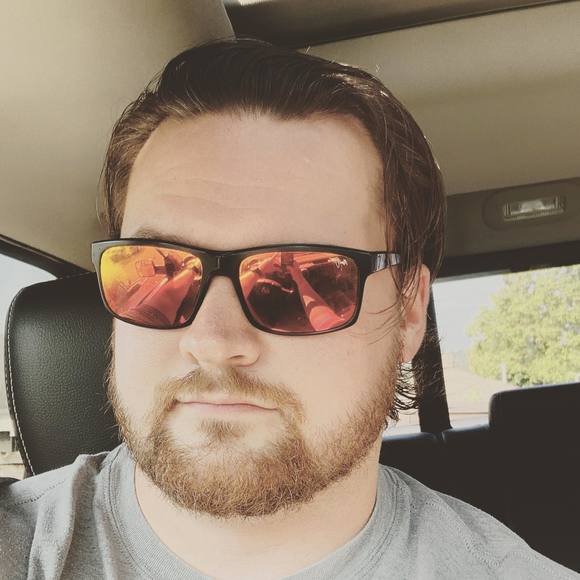 Meet your Posher, Maxwell - Picture 1 of 1